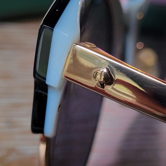 Kate Spade Sunglasses - Picture 5 of 16